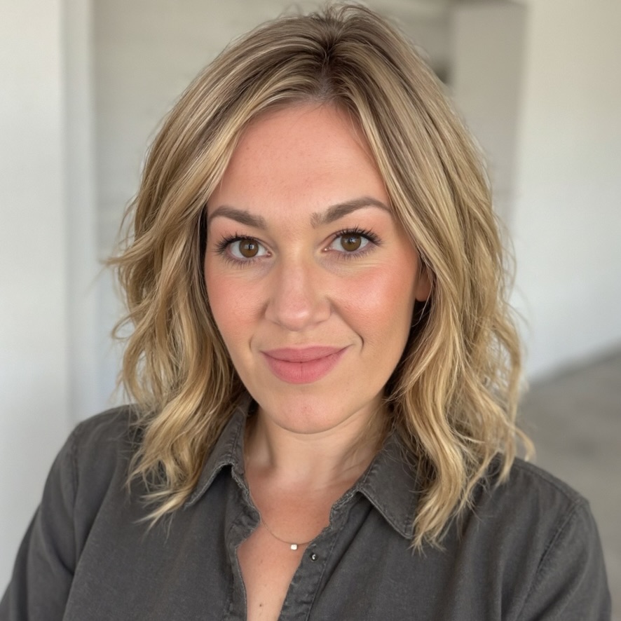 Tara Bond